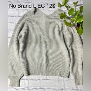 (No Brand) L sweater